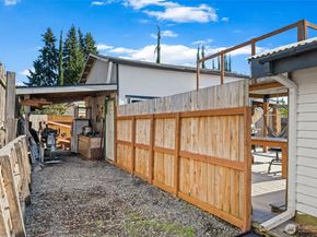723 Ford Avenue, Snohomish WA 98290