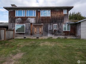 2306 S 128th Street, Burien WA 98168