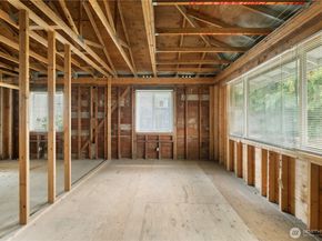 2306 S 128th Street, Burien WA 98168