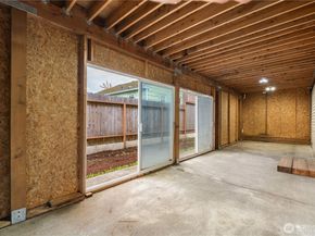 2306 S 128th Street, Burien WA 98168