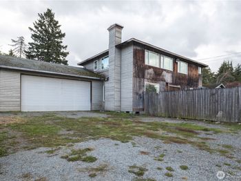 2306 S 128th Street