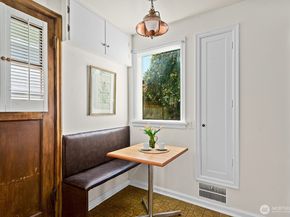 3021 37th Avenue SW, Seattle WA 98126