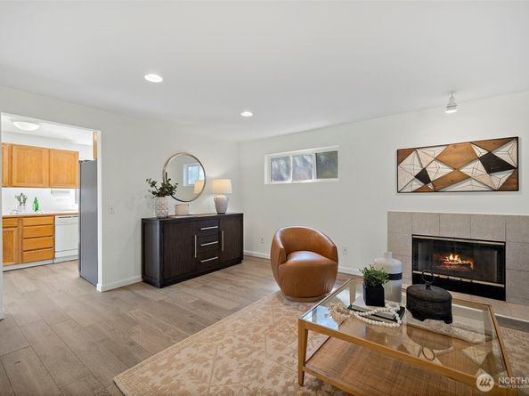 2609 SW Holden Street, Seattle WA 98126