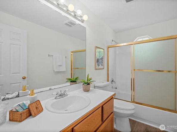 2609 SW Holden Street, Seattle WA 98126