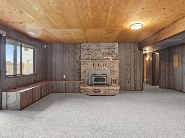 11409 SE May Creek Park Drive, Newcastle WA 98056