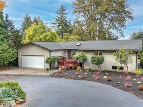 11409 SE May Creek Park Drive, Newcastle WA 98056