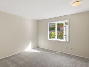 11409 SE May Creek Park Drive, Newcastle WA 98056