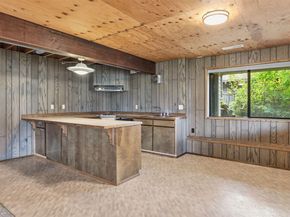 11409 SE May Creek Park Drive, Newcastle WA 98056