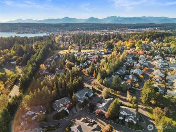 1135 NW Windy Beach Lane, Silverdale WA 98383