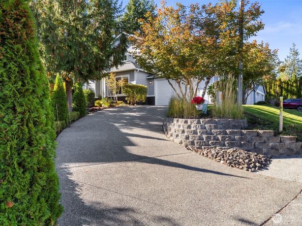 1135 NW Windy Beach Lane, Silverdale WA 98383