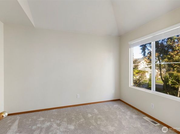 1135 NW Windy Beach Lane, Silverdale WA 98383
