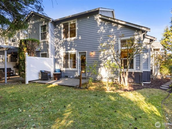 1135 NW Windy Beach Lane, Silverdale WA 98383