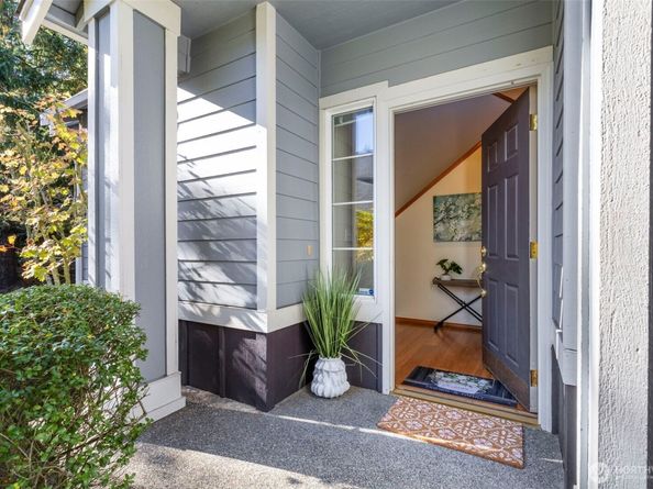 1135 NW Windy Beach Lane, Silverdale WA 98383