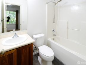 28710 S 34th Avenue B5, Auburn WA 98001