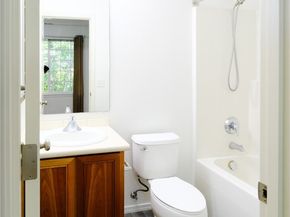 28710 S 34th Avenue B5, Auburn WA 98001