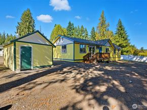 20310 NW Cedar Lane, Poulsbo WA 98370