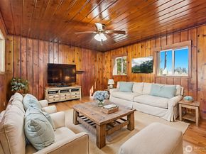 20310 NW Cedar Lane, Poulsbo WA 98370