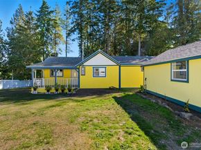 20310 NW Cedar Lane, Poulsbo WA 98370
