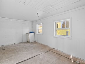 20310 NW Cedar Lane, Poulsbo WA 98370