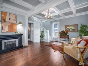 5417 40th Avenue SW, Seattle WA 98136