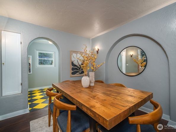 5417 40th Avenue SW, Seattle WA 98136