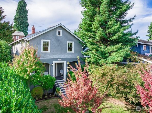 5417 40th Avenue SW, Seattle WA 98136