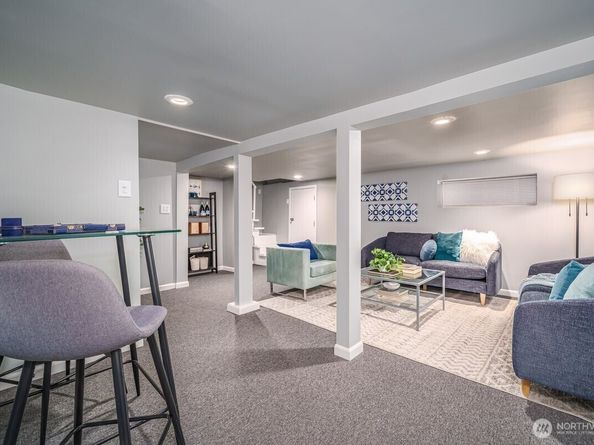 5417 40th Avenue SW, Seattle WA 98136