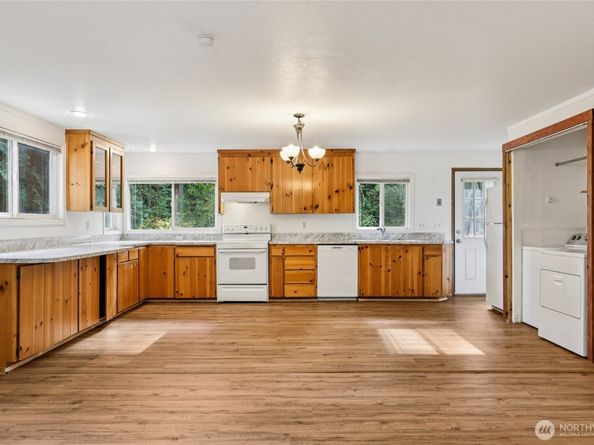 8032 71st Place SE, Snohomish WA 98290