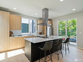 1801 NW 65th Street C, Seattle WA 98117