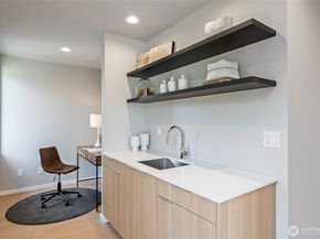 1801 NW 65th Street C, Seattle WA 98117