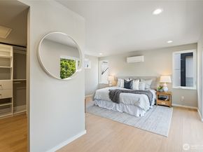 1801 NW 65th Street C, Seattle WA 98117