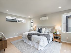 1801 NW 65th Street C, Seattle WA 98117