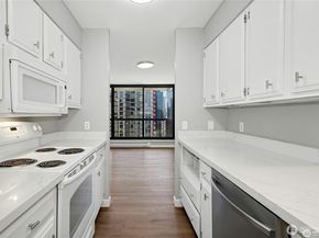 2100 3rd Avenue 1505, Seattle WA 98121