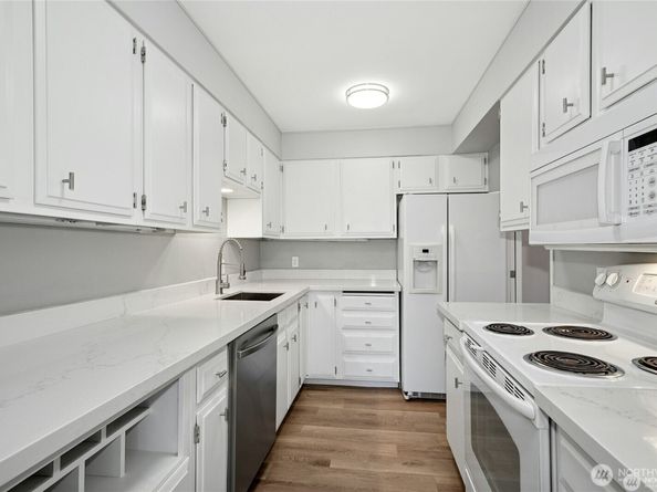 2100 3rd Avenue 1505, Seattle WA 98121