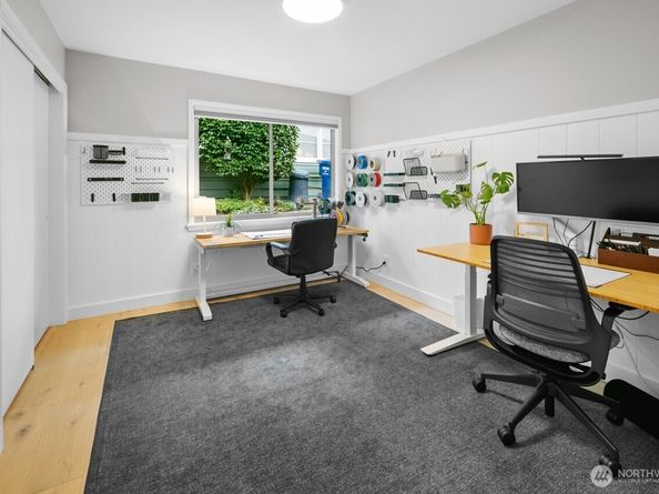 10528 15th Avenue NW, Seattle WA 98177