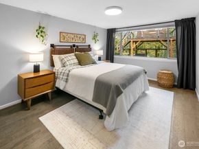 10528 15th Avenue NW, Seattle WA 98177