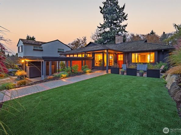 10528 15th Avenue NW, Seattle WA 98177