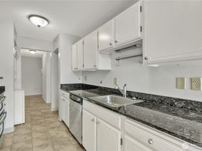 4545 Sand Point Way NE 207, Seattle WA 98105