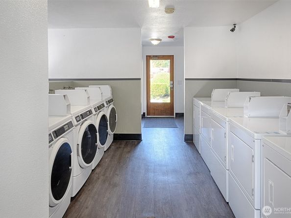 4701 176th Street SW A6, Lynnwood WA 98037