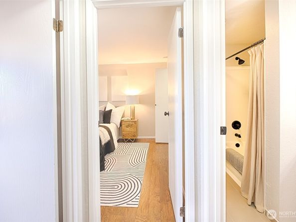 4701 176th Street SW A6, Lynnwood WA 98037