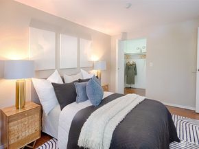 4701 176th Street SW A6, Lynnwood WA 98037