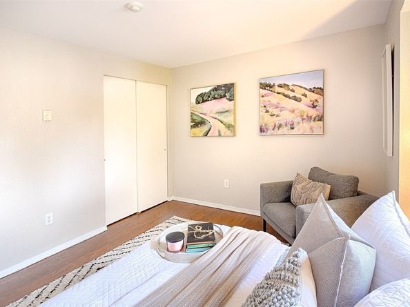 4701 176th Street SW A6, Lynnwood WA 98037