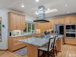 15618 163rd Avenue NE, Woodinville WA 98072