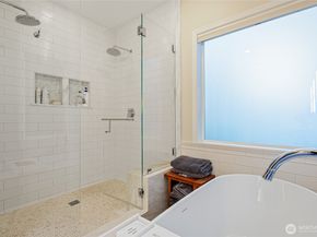 15618 163rd Avenue NE, Woodinville WA 98072