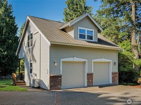 15618 163rd Avenue NE, Woodinville WA 98072