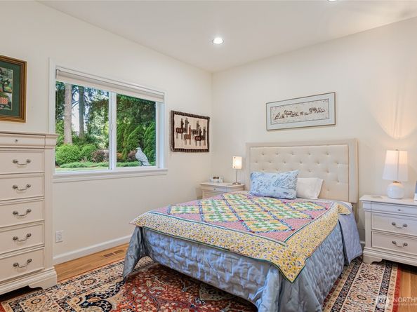 15618 163rd Avenue NE, Woodinville WA 98072