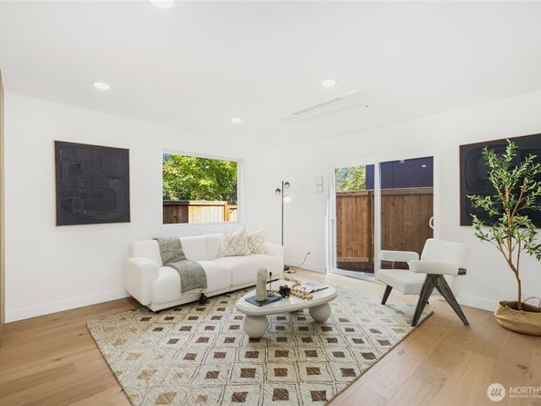 1807 SW Elmgrove Street, Seattle WA 98106