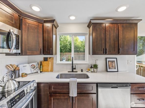 5026 48th Avenue S, Seattle WA 98118