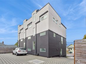 1923 N 50th Street, Seattle WA 98103