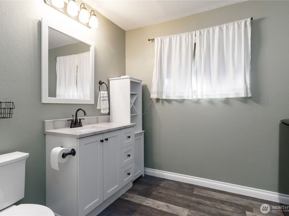 10621 NE 147th Street, Bothell WA 98011